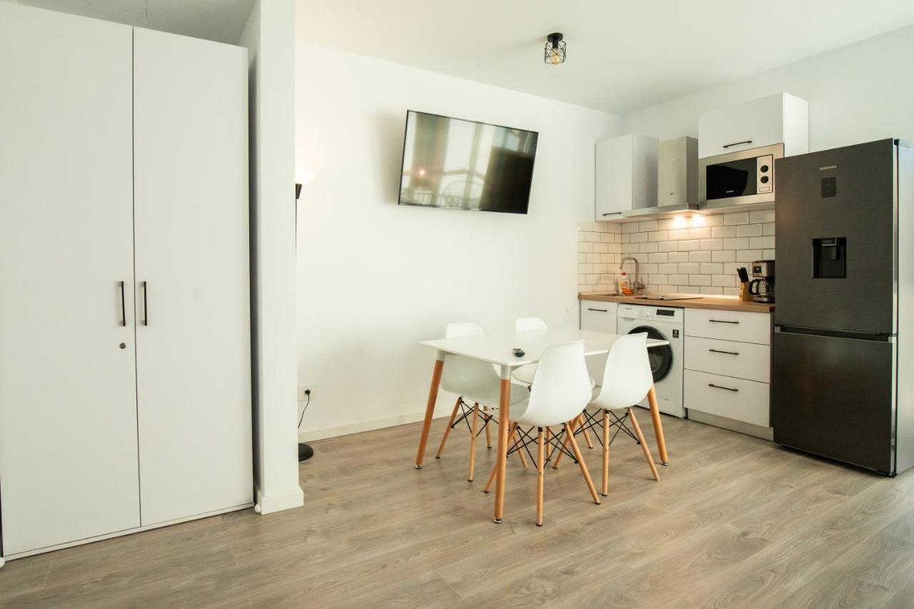 Cozy 4 People With Parking * Sinaia