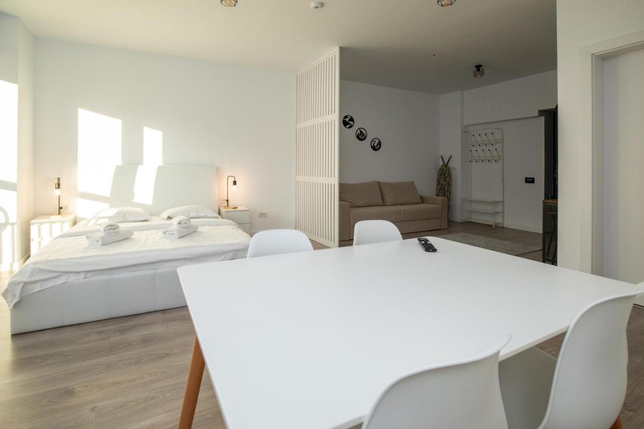 Cozy 4 People With Parking Apartment *