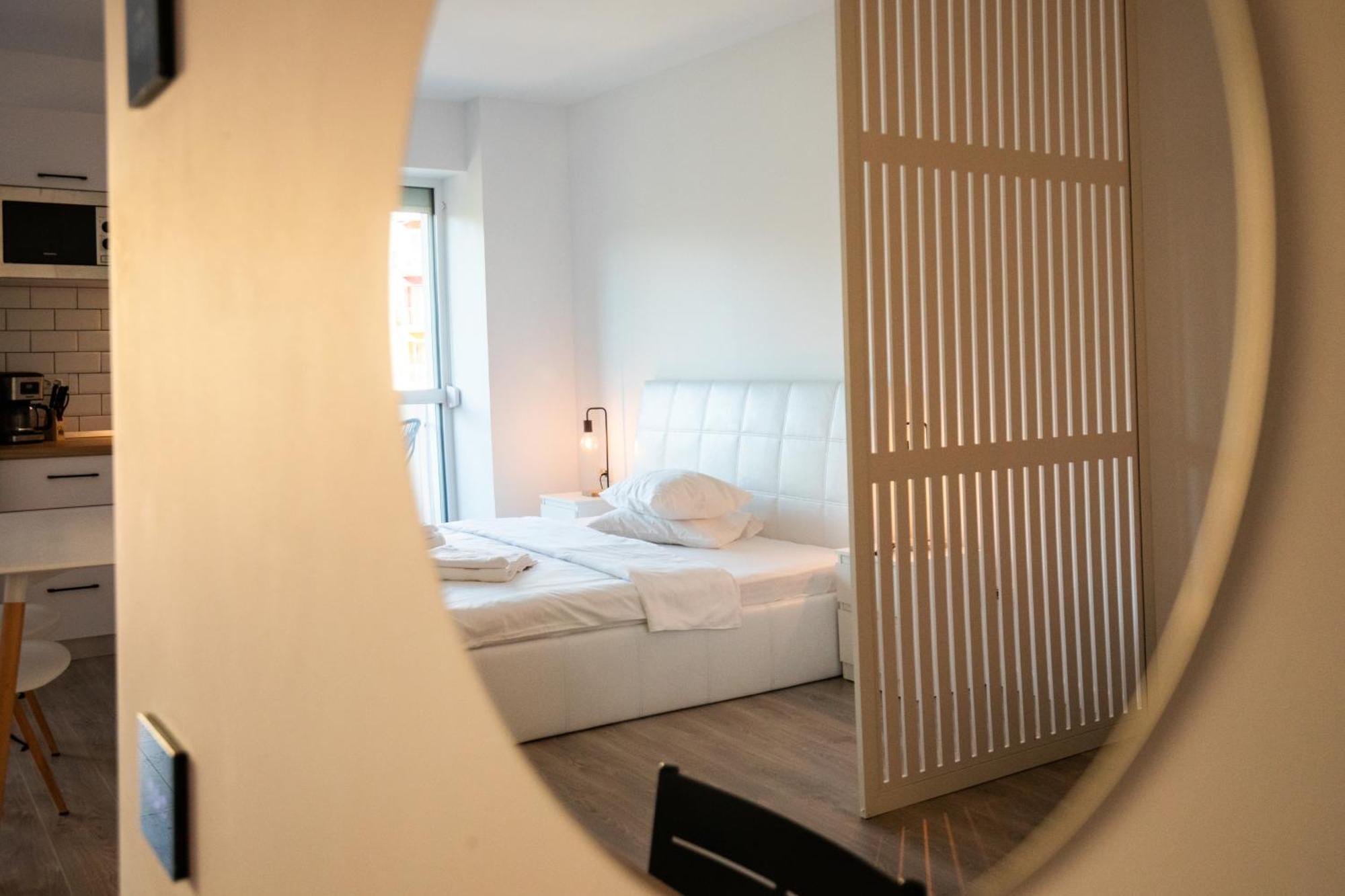 Apartment Cozy 4 People With Parking Sinaia
