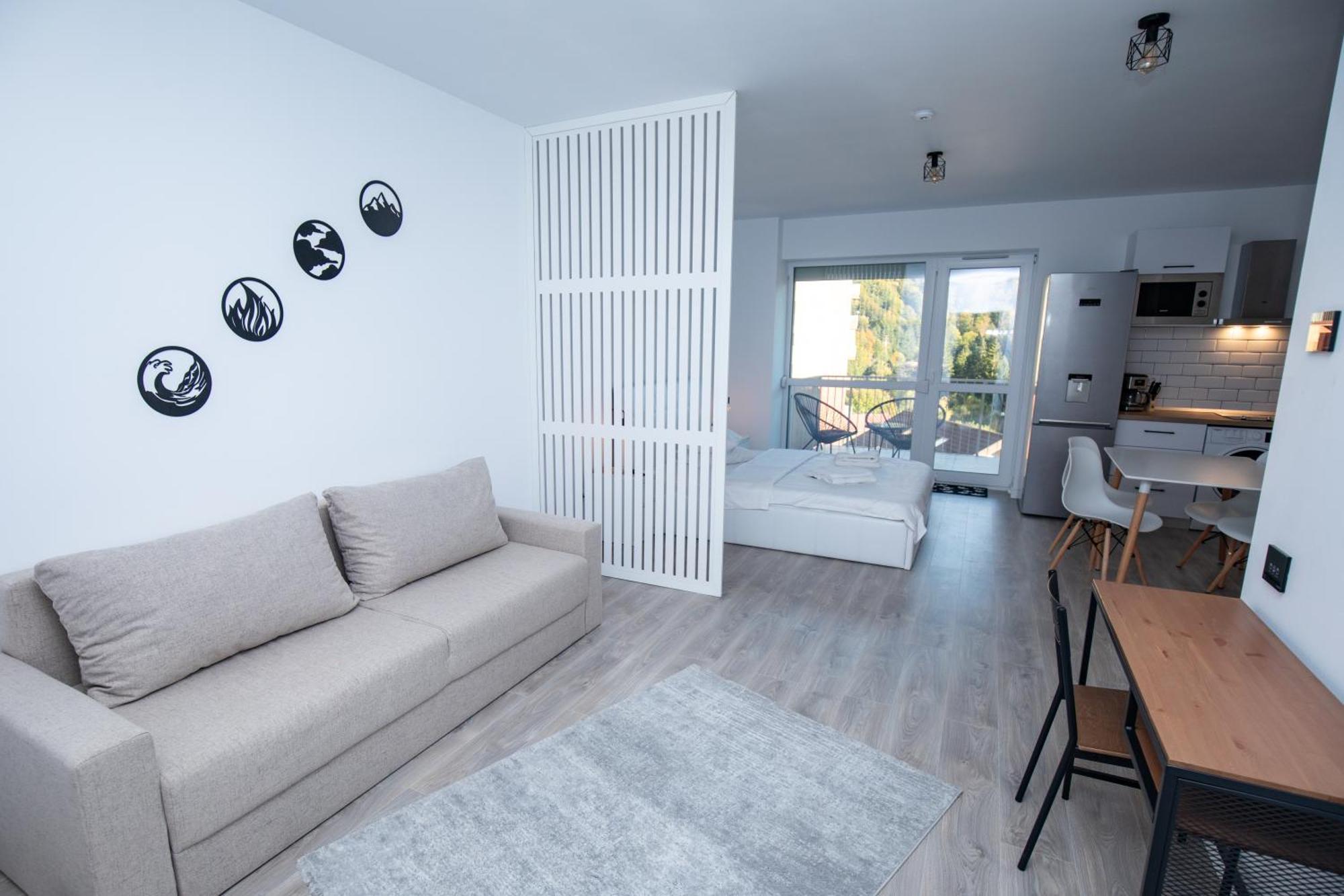 Cozy 4 People With Parking * Sinaia